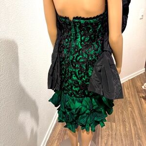 A. J. Bari Evening/Party Dress w/Saks Fifth Avenue Sash